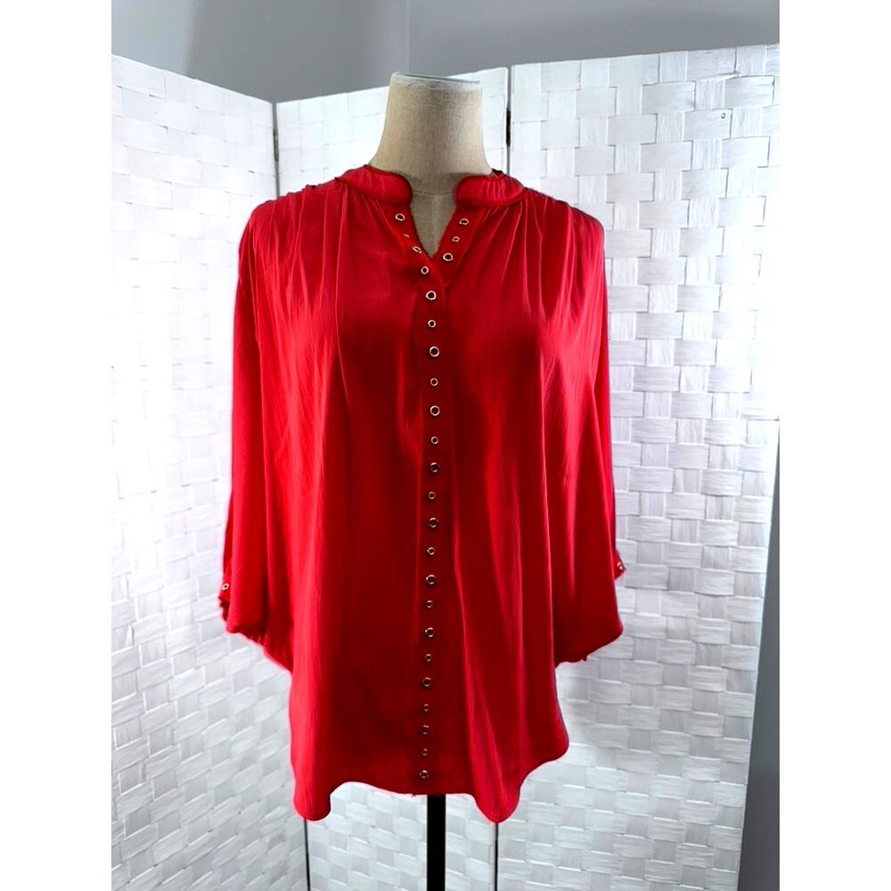 NWT! "Chicos"  Beautiful Flowing Orange Blouse, Gold Metal Accents, LG Sleeves‎